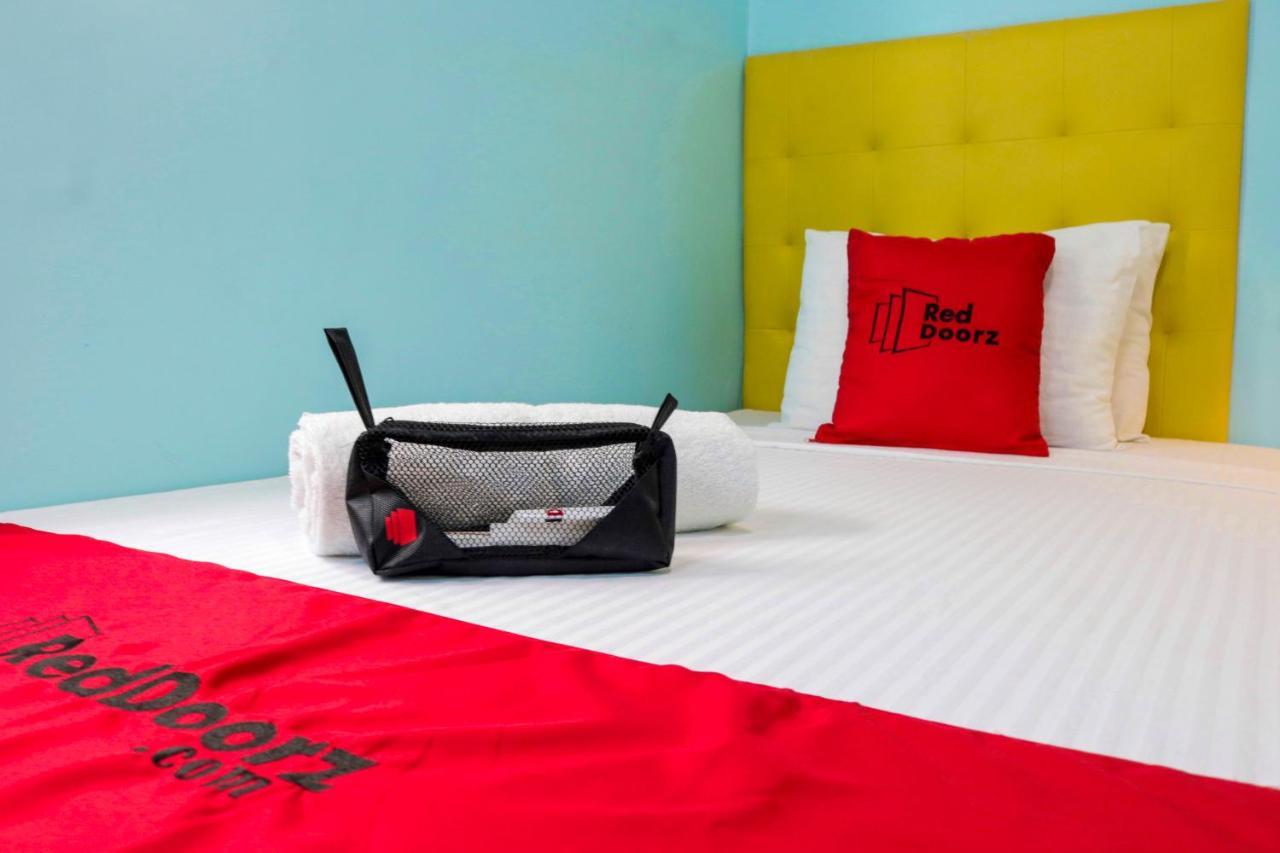 Reddoorz Plus New Era Budget Hotel Mandaue Former Reddoorz Plus Near Uv Mandaue Cebu Zewnętrze zdjęcie
